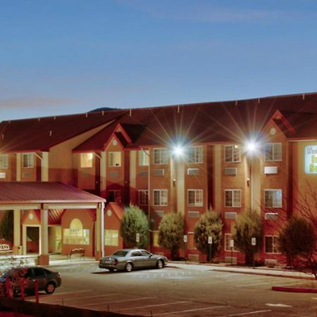 Western Skies Inn & Suites Los Lunas ภายนอก รูปภาพ