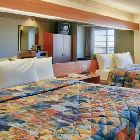 Western Skies Inn & Suites Los Lunas ภายนอก รูปภาพ