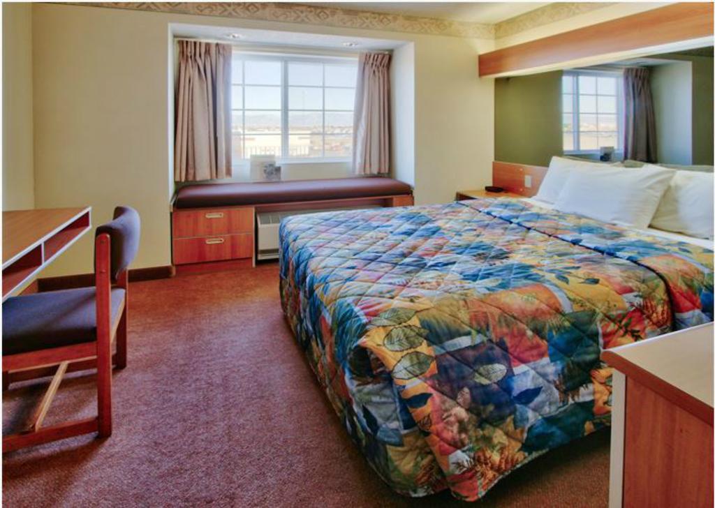 Western Skies Inn & Suites Los Lunas ภายนอก รูปภาพ