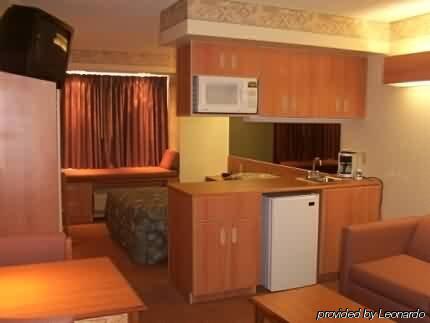 Western Skies Inn & Suites Los Lunas ภายนอก รูปภาพ
